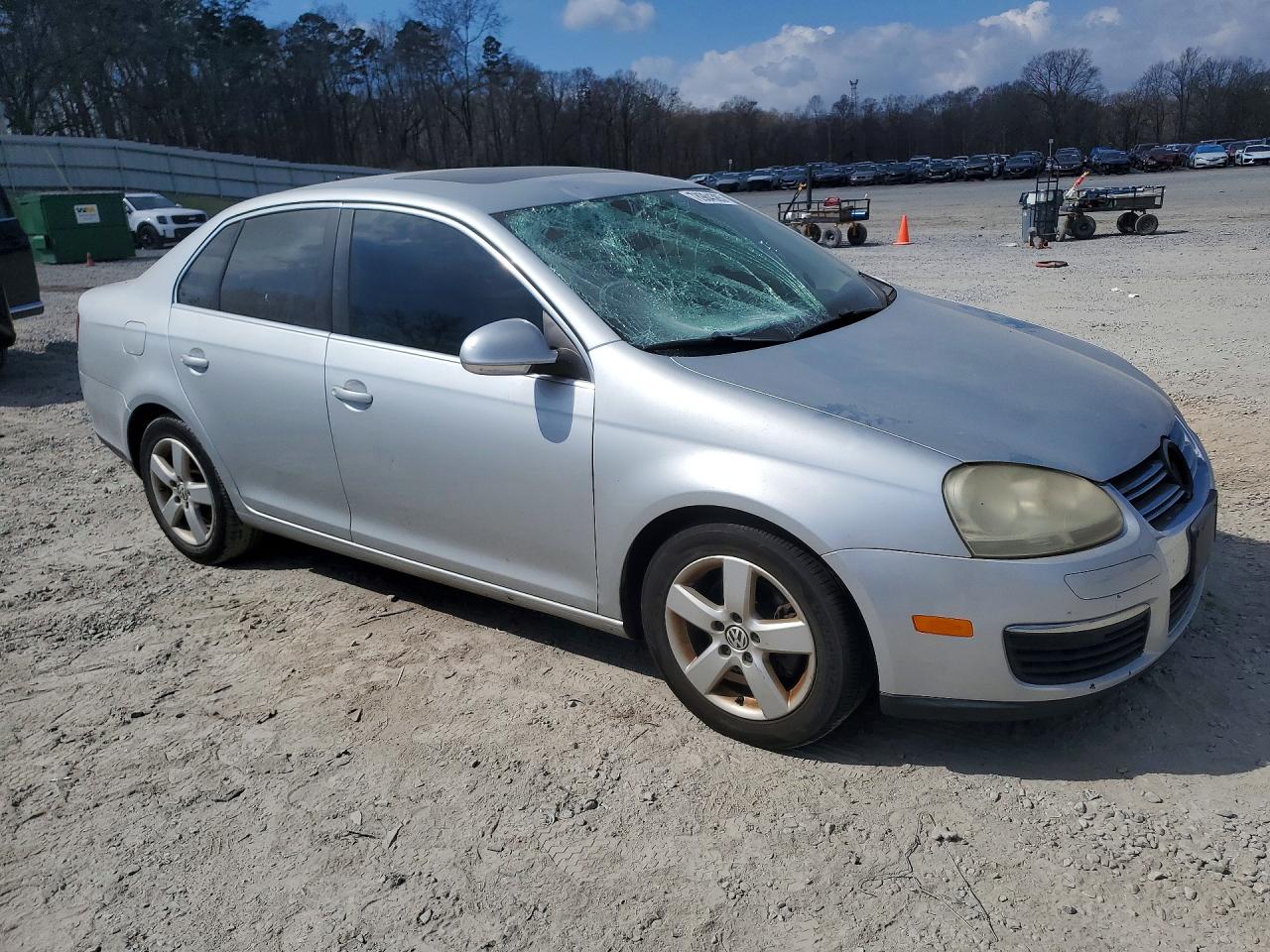 2009 VOLKSWAGEN JETTA SE photo 4