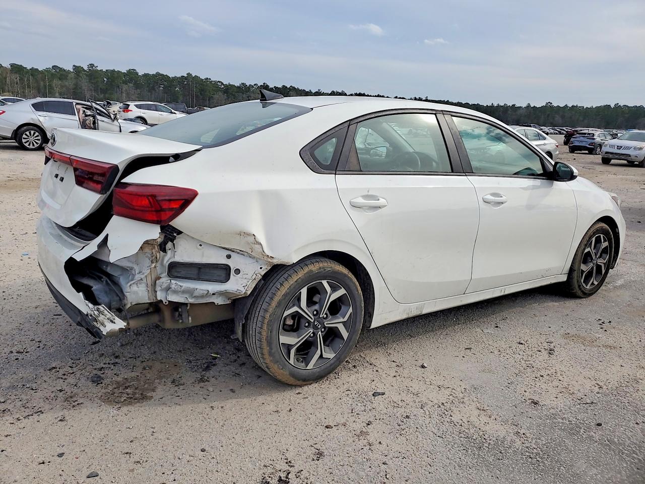 2020 KIA FORTE LXS photo 7