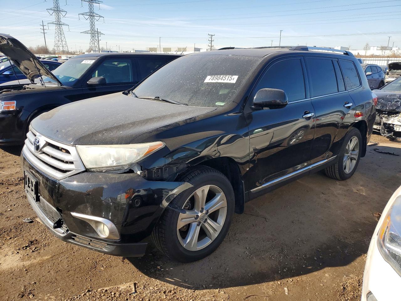 2013 TOYOTA HIGHLANDER