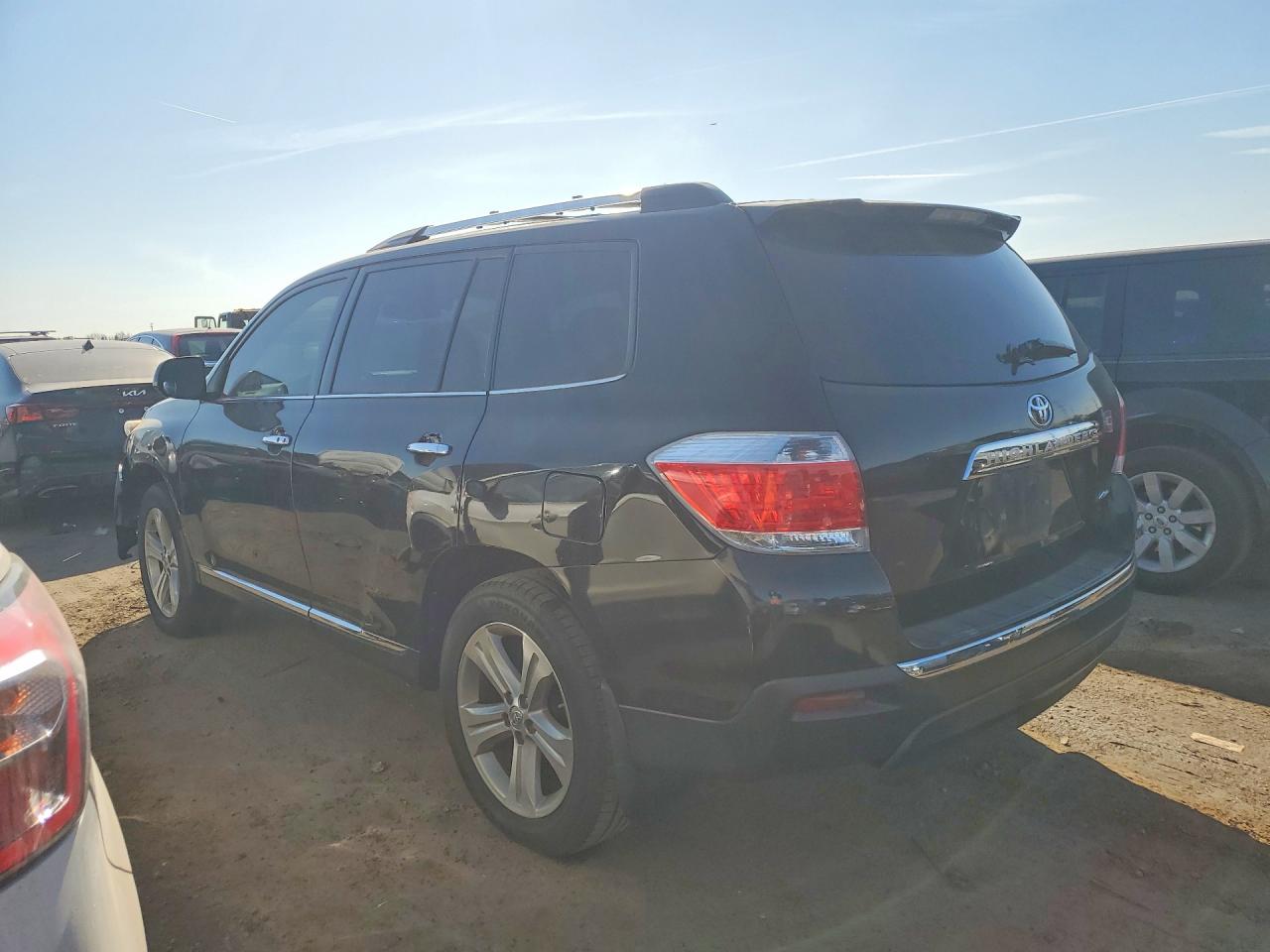 2013 TOYOTA HIGHLANDER LIMITED photo 3