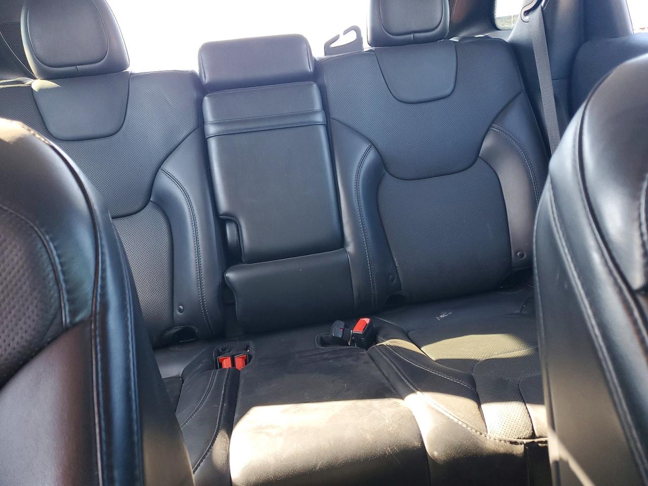 2019 JEEP CHEROKEE LIMITED photo 10