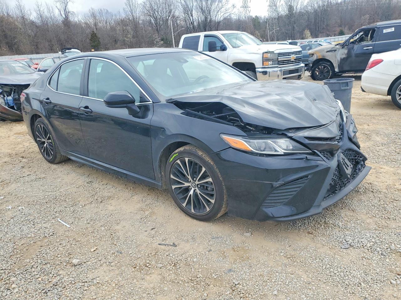 2019 TOYOTA CAMRY SE photo 7