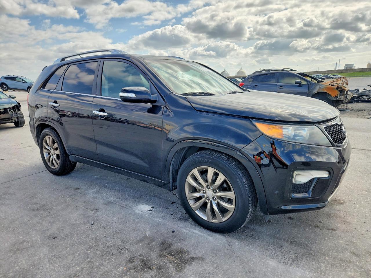 2011 KIA SORENTO SX photo 4
