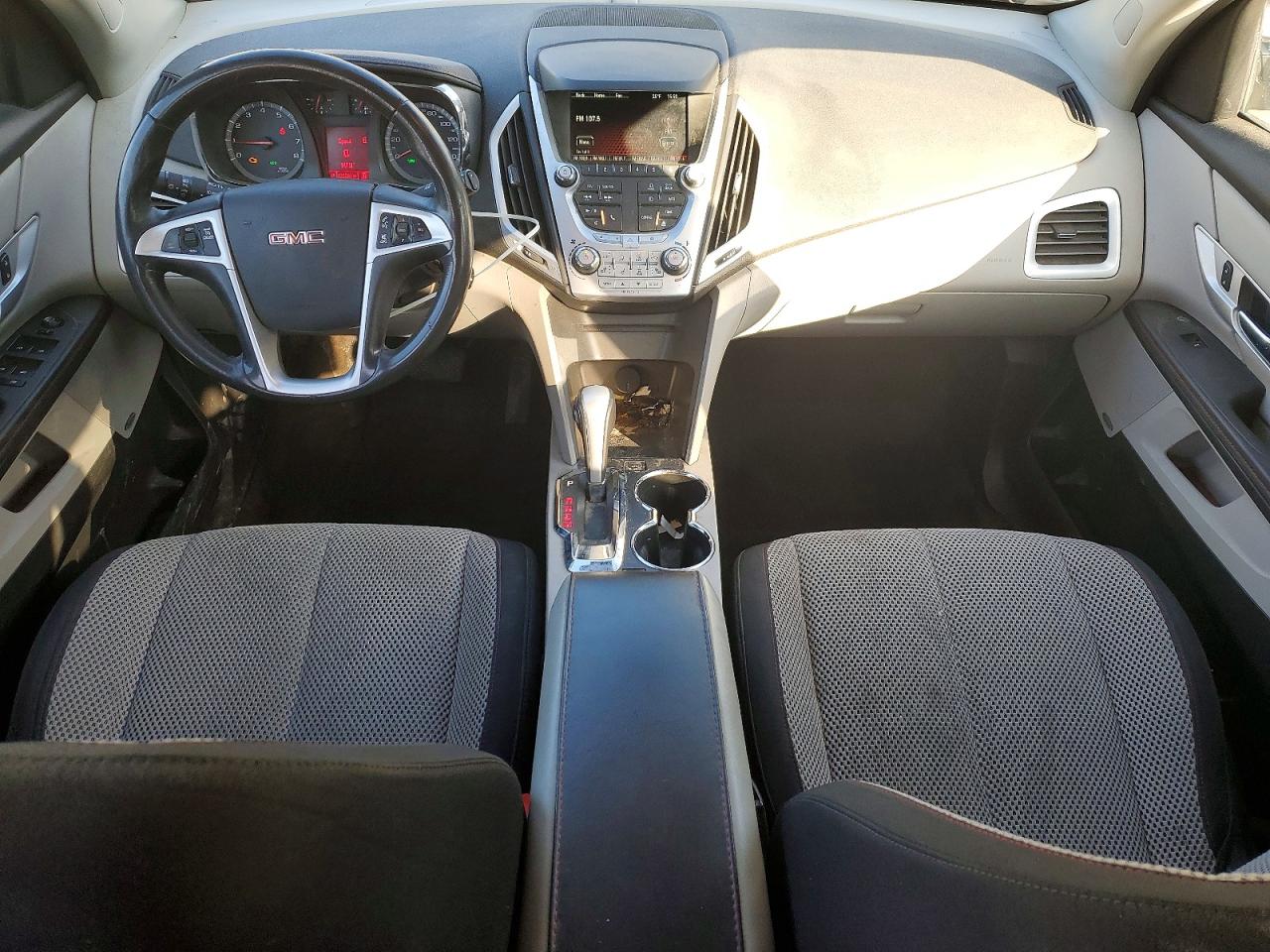 2012 GMC TERRAIN SLE photo 8