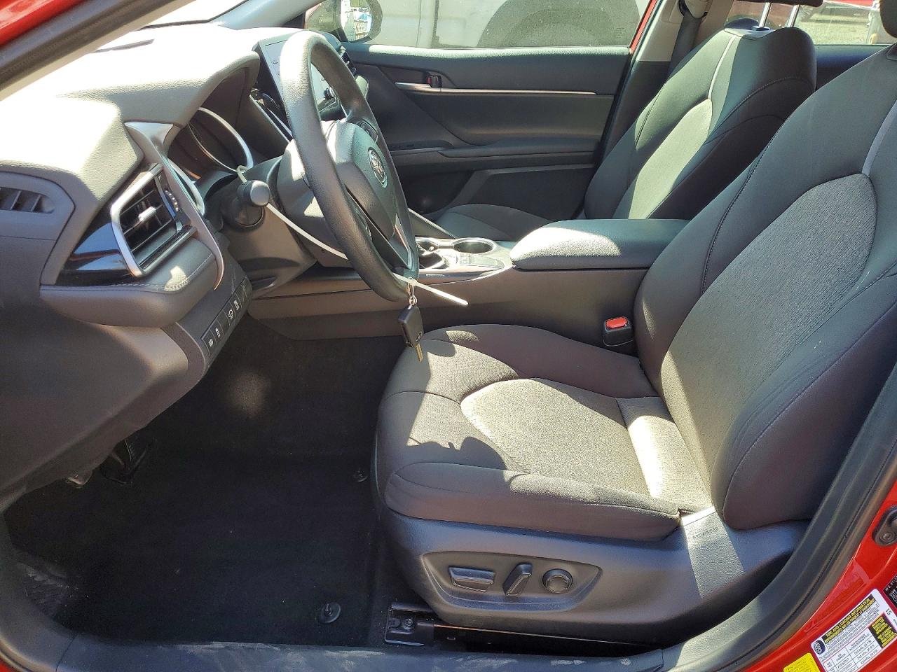2024 TOYOTA CAMRY LE photo 13