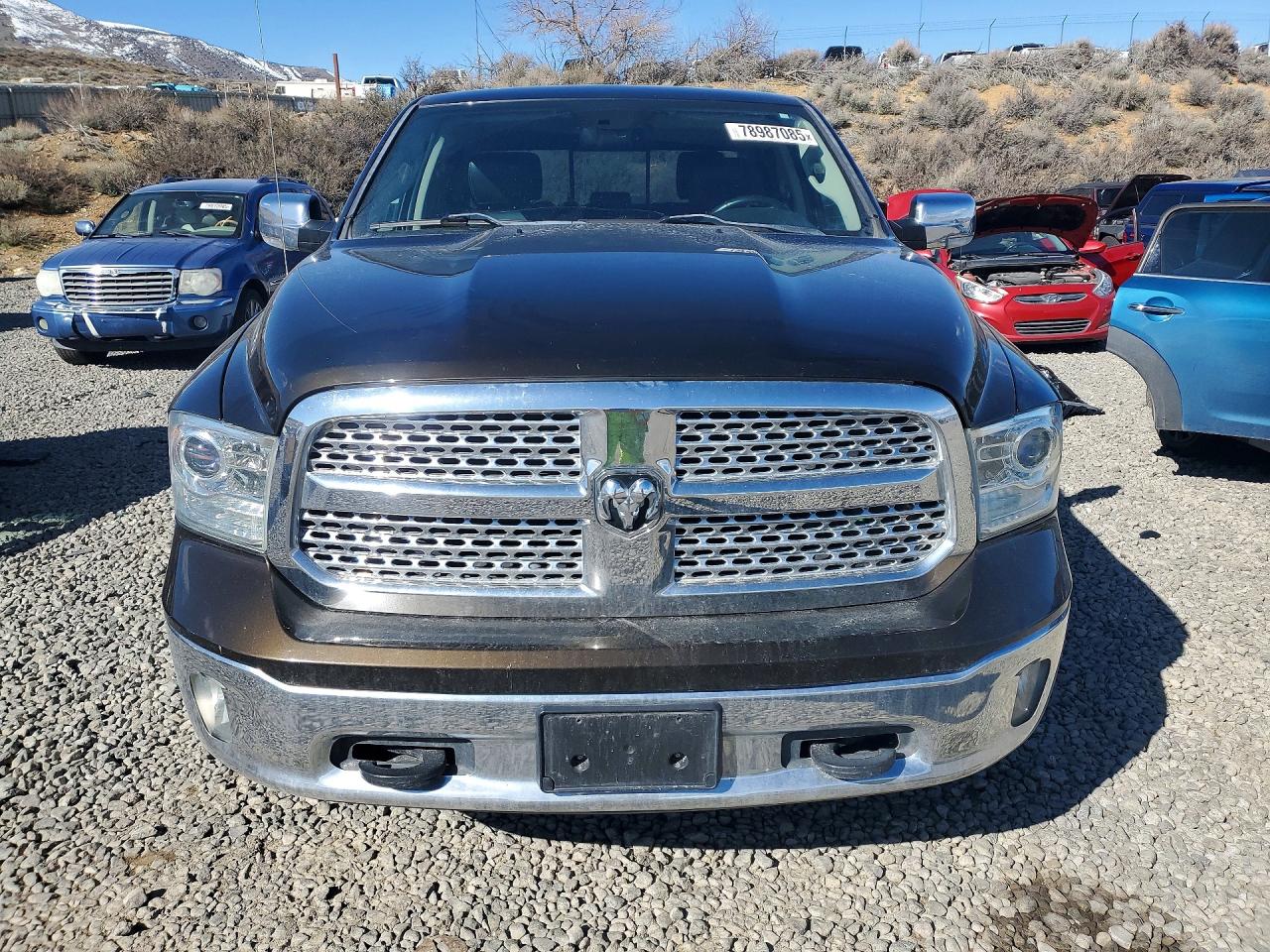 2013 RAM 1500 LARAMIE photo 9