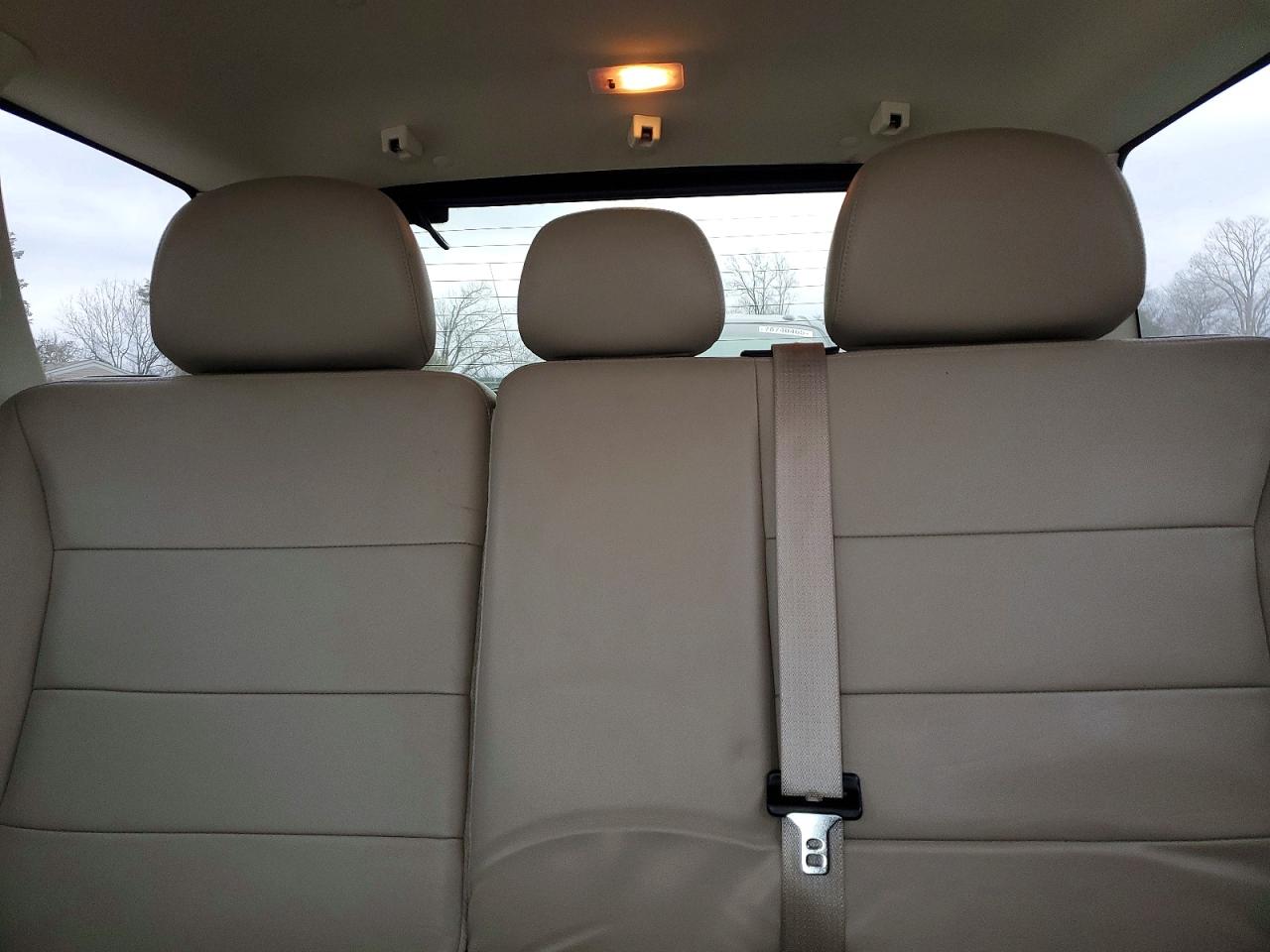 2012 FORD ESCAPE XLT photo 19