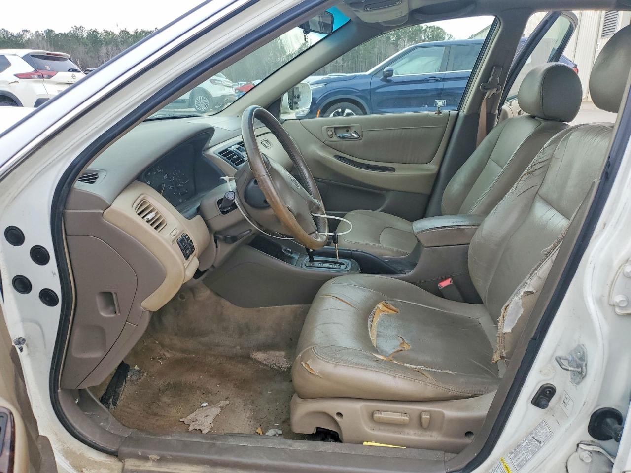 2002 HONDA ACCORD photo 7