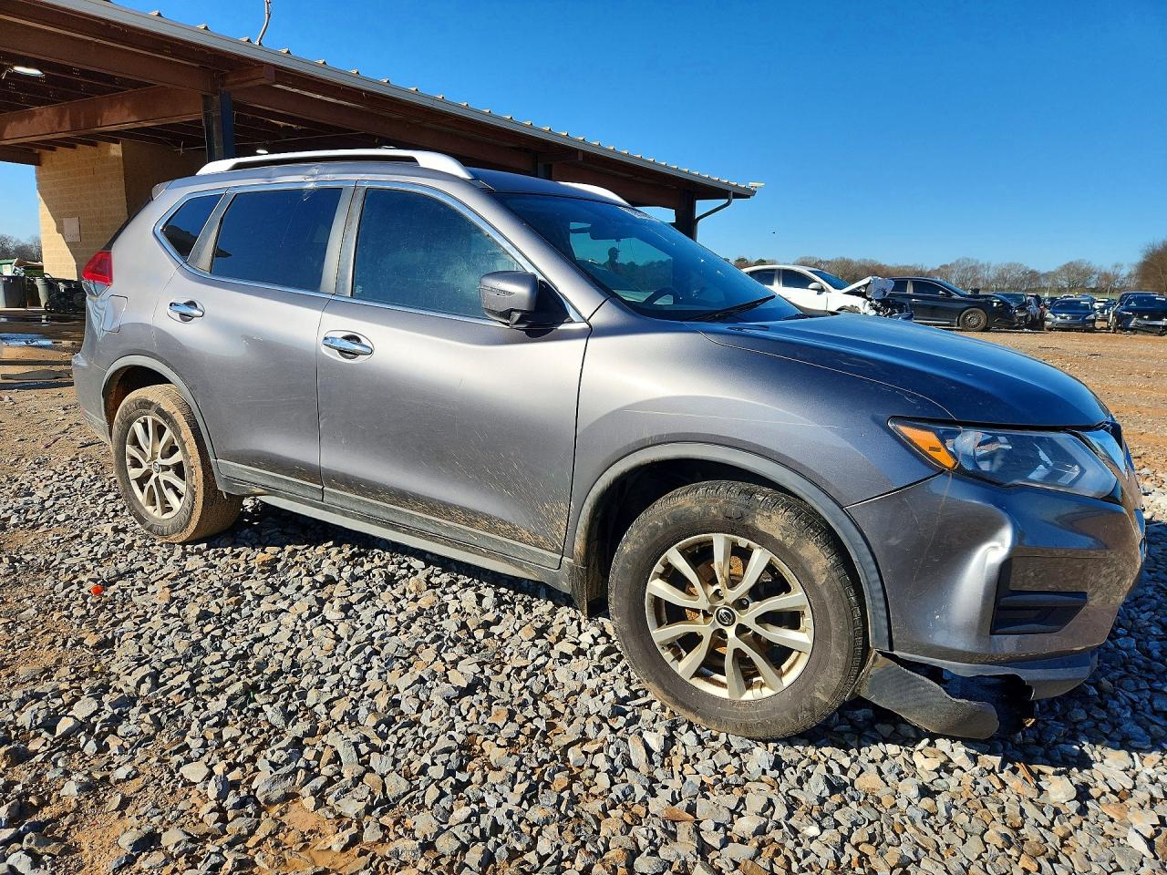 2018 NISSAN ROGUE SV photo 4