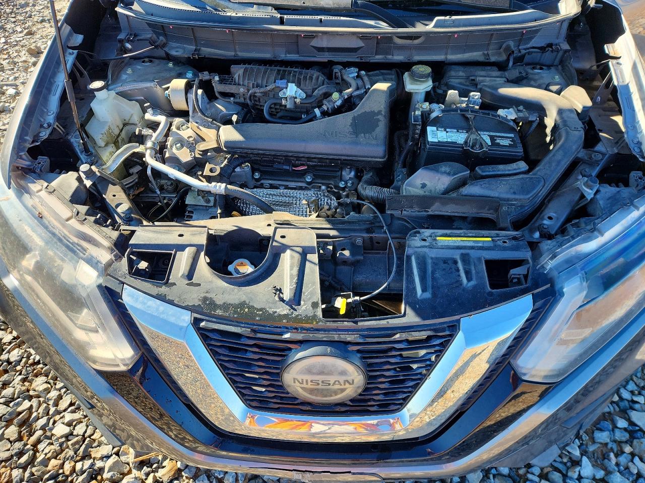 2018 NISSAN ROGUE SV photo 12