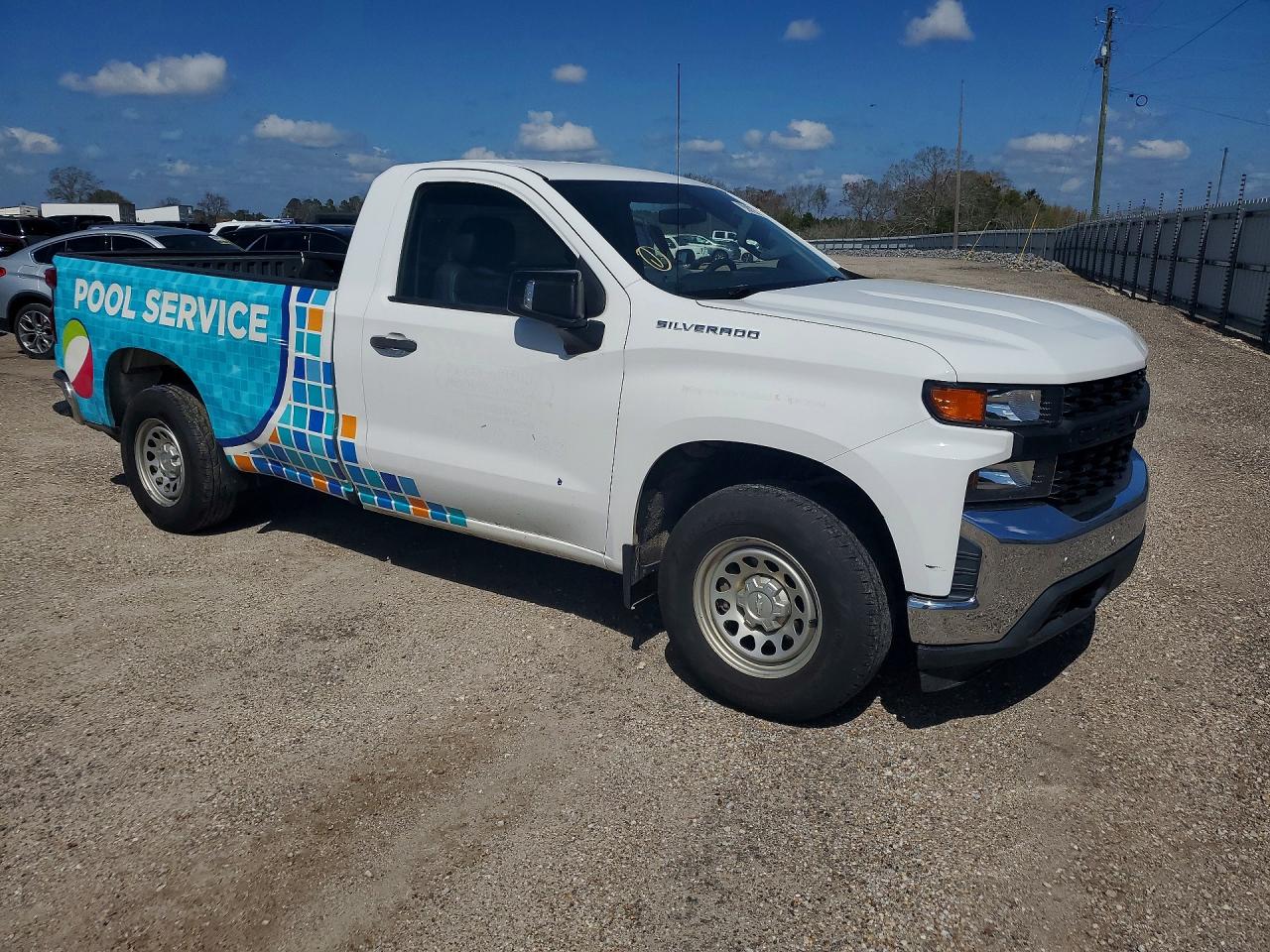 2019 CHEVROLET SILVERADO C1500 photo 4