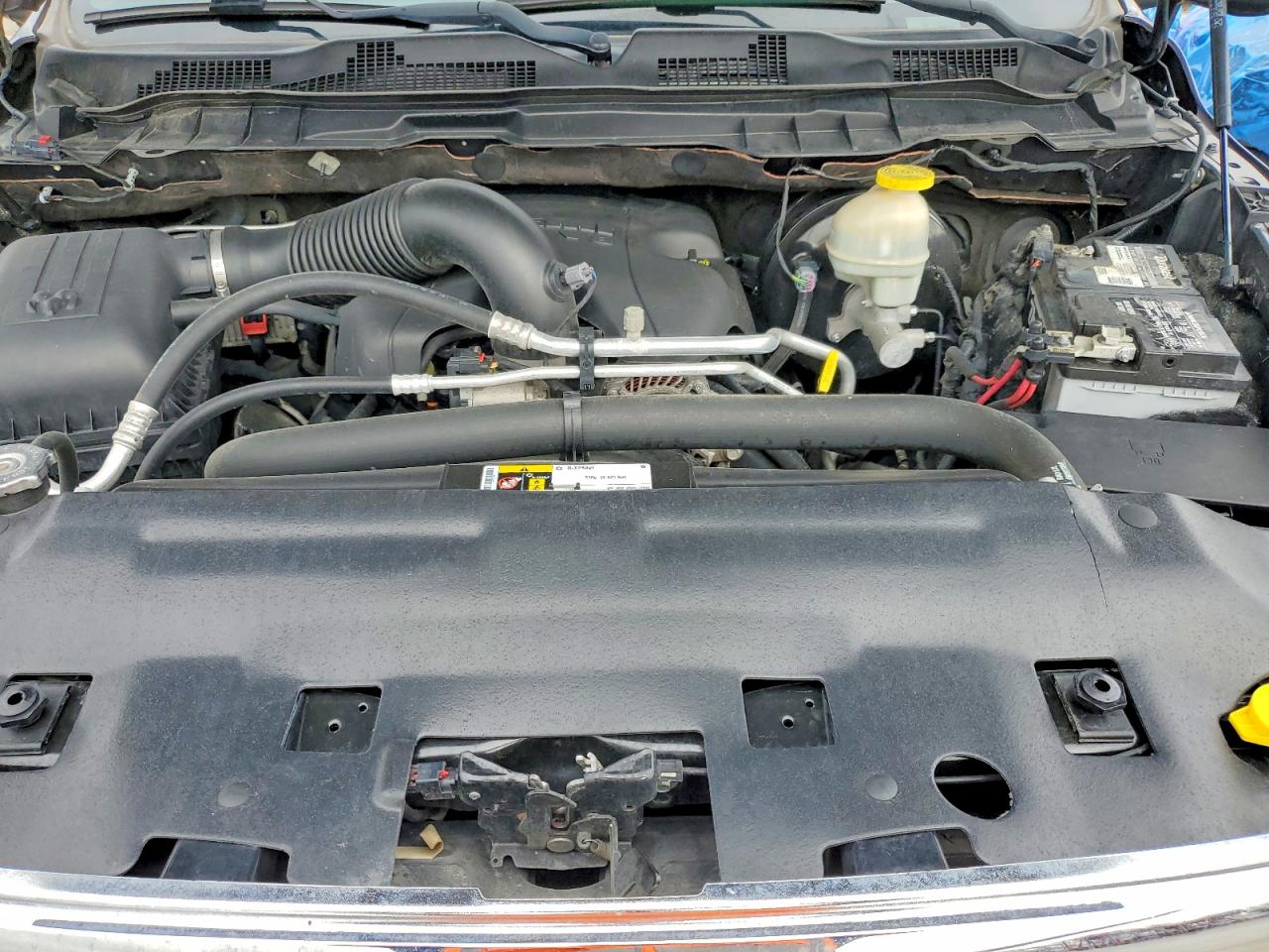 2017 RAM 1500 LARAMIE photo 21