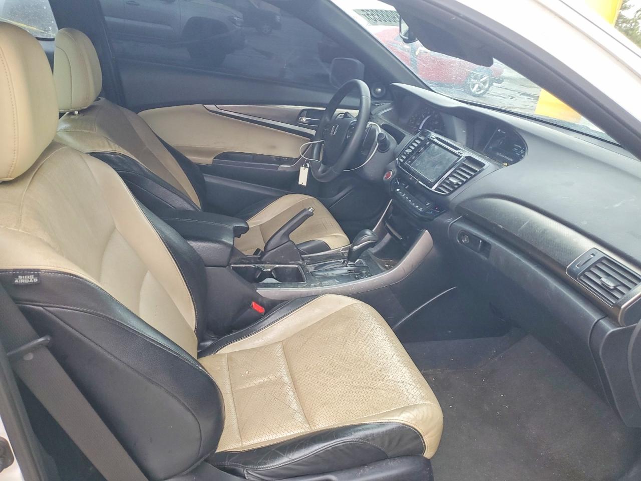 2016 HONDA ACCORD EXL photo 10