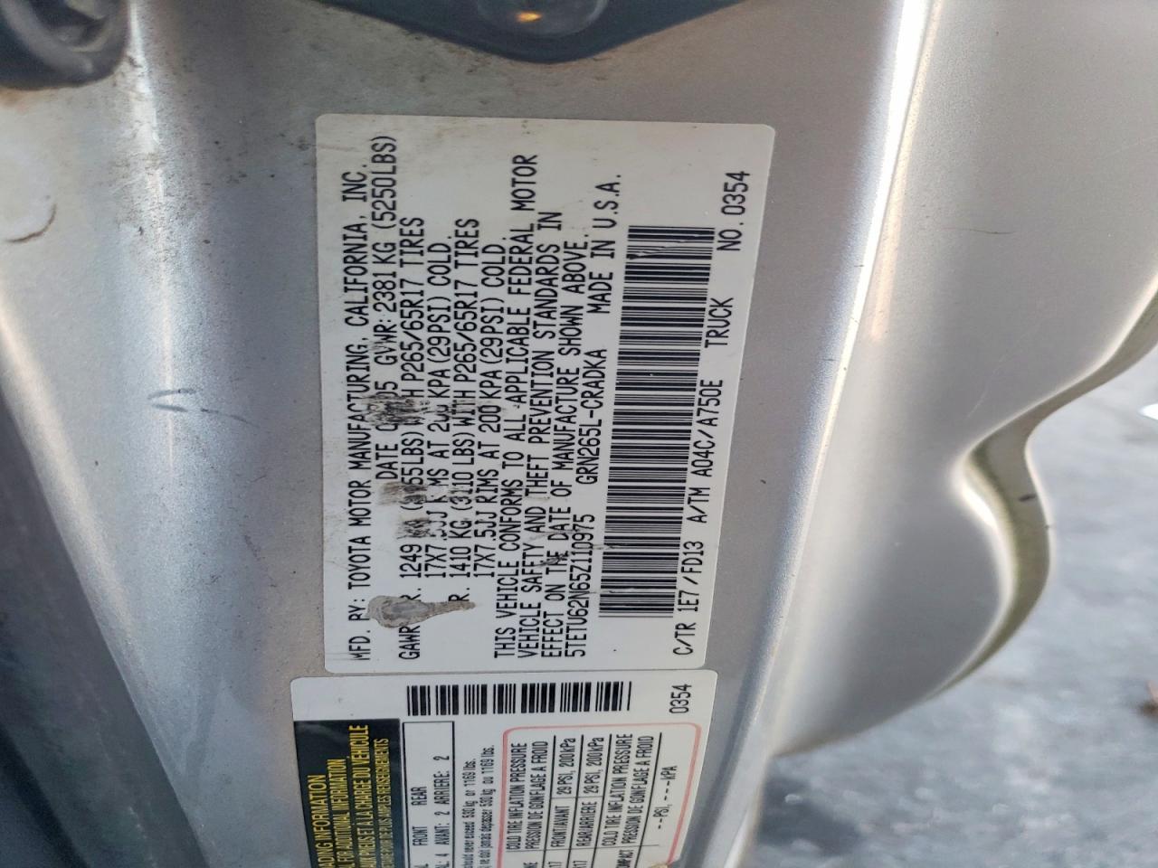 2005 TOYOTA TACOMA PRERUNNER V6 photo 13