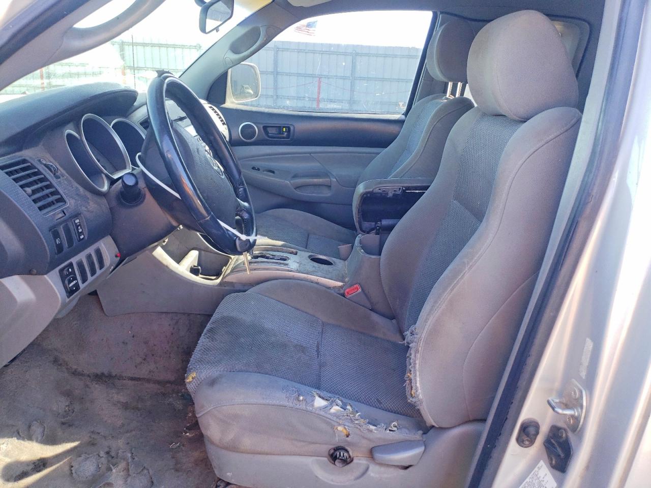 2005 TOYOTA TACOMA PRERUNNER V6 photo 7