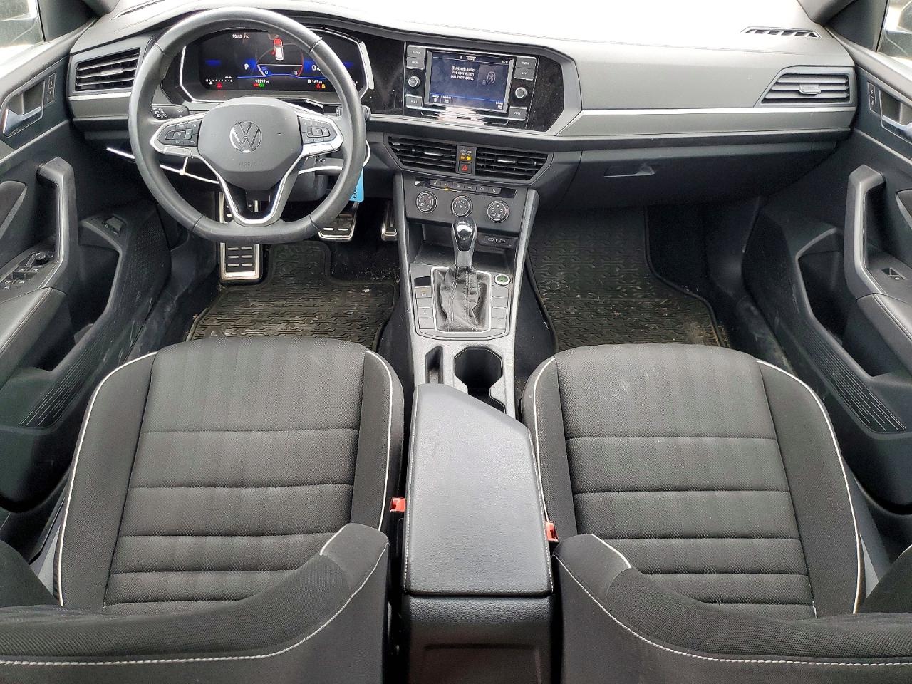 2024 VOLKSWAGEN JETTA SPORT photo 8