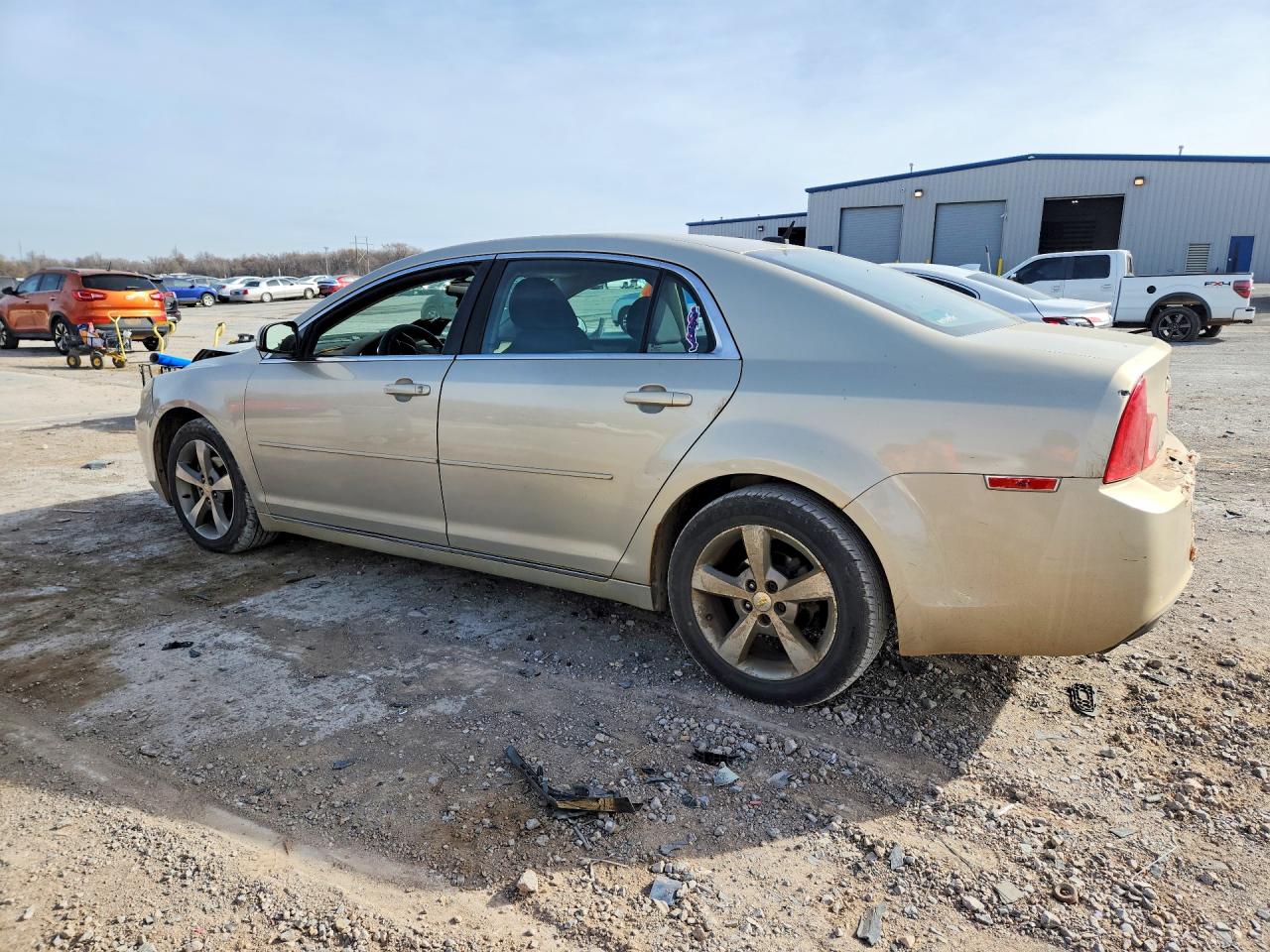 2011 CHEVROLET MALIBU 1LT photo 4