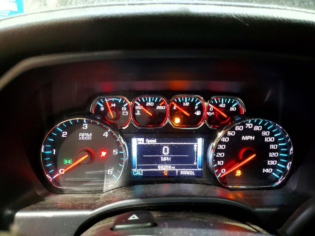 2017 GMC SIERRA K1500 SLT photo 9