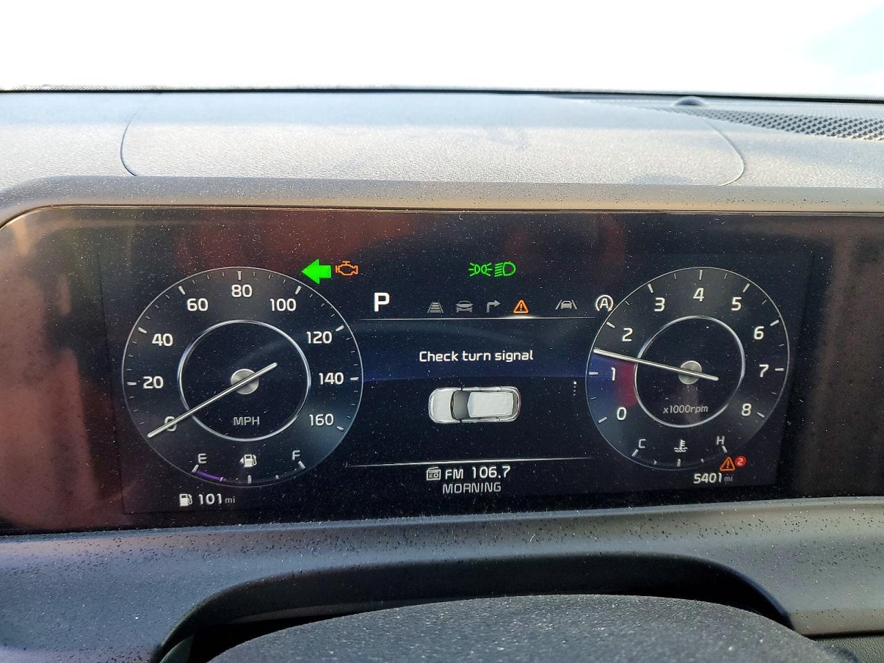 2025 KIA SELTOS EX photo 17