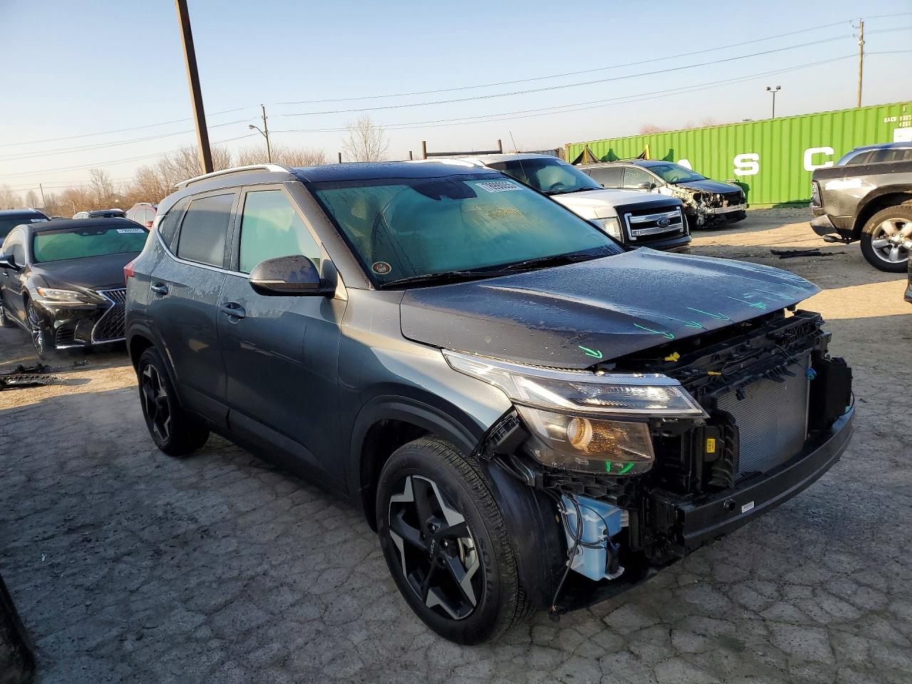2025 KIA SELTOS EX photo 7