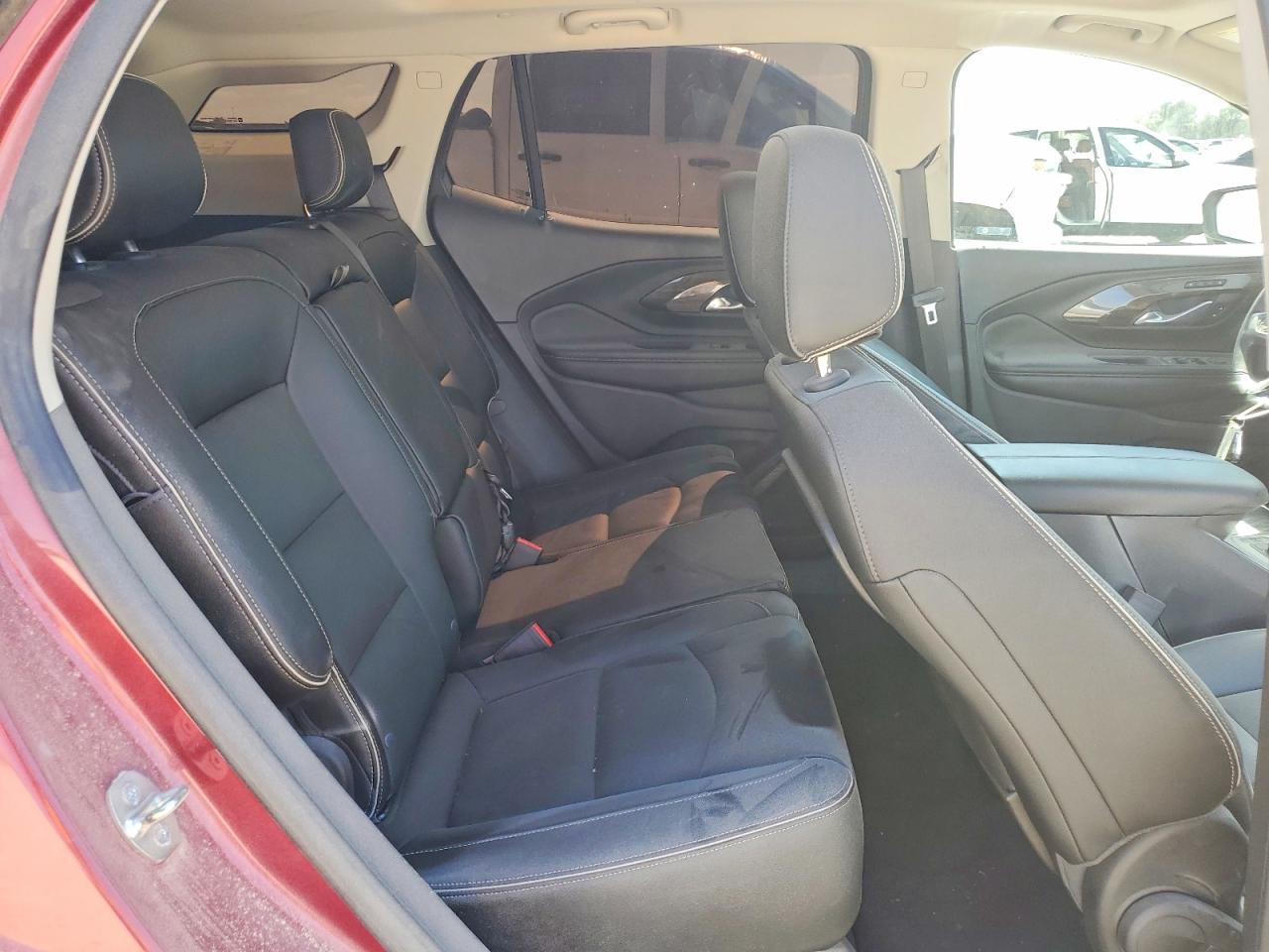 2019 GMC TERRAIN DENALI photo 21