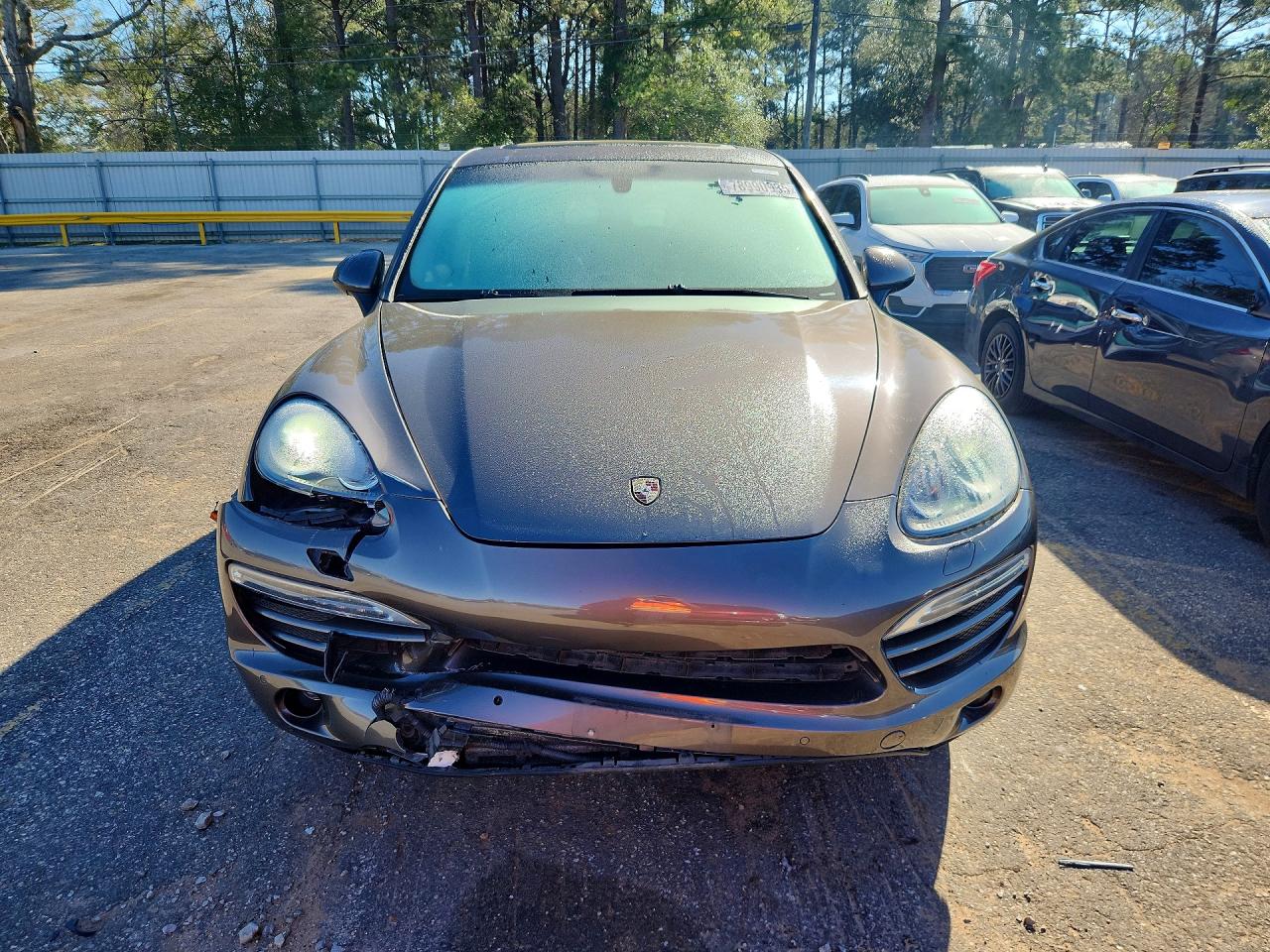 2012 PORSCHE CAYENNE photo 5