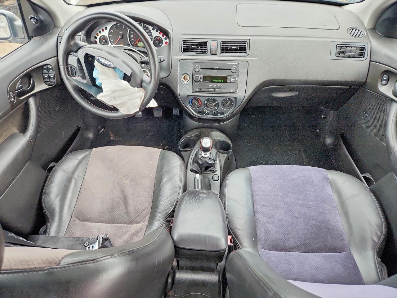 2005 FORD FOCUS ZX4 ST photo 8
