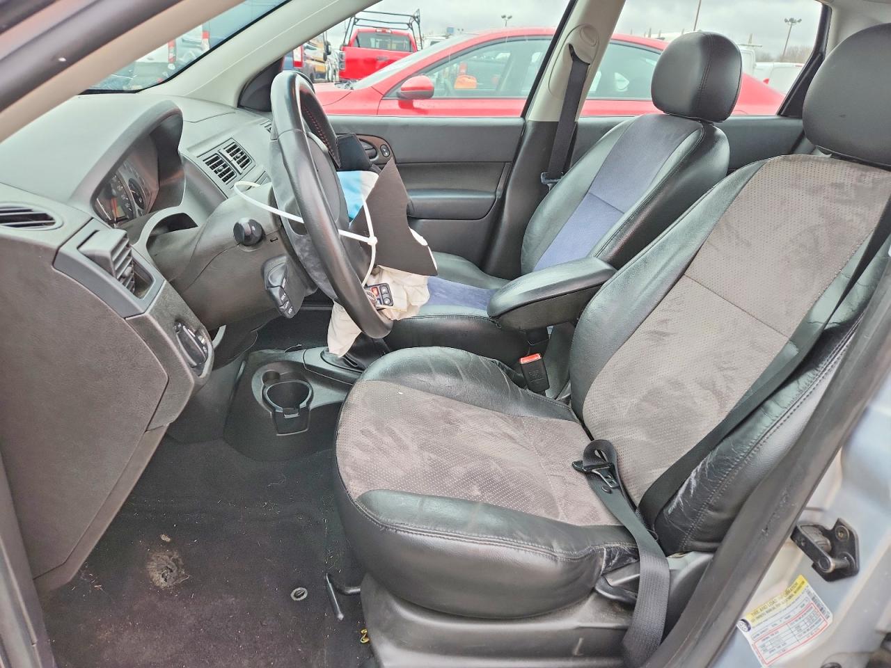 2005 FORD FOCUS ZX4 ST photo 7