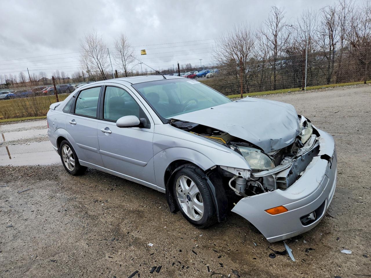 2005 FORD FOCUS ZX4 ST photo 4