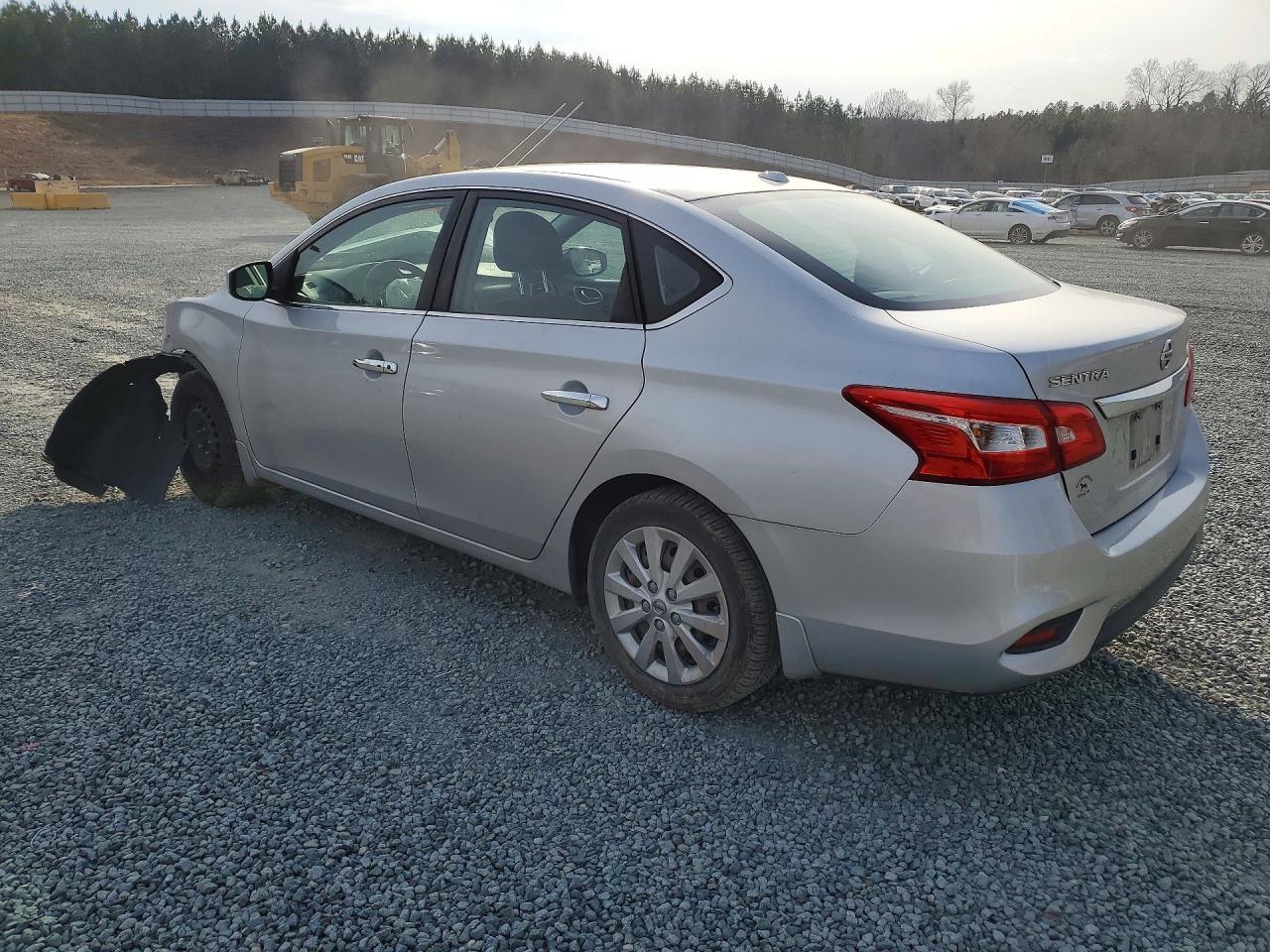 2017 NISSAN SENTRA SV photo 2