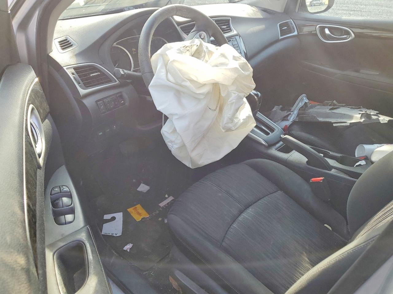 2017 NISSAN SENTRA SV photo 8