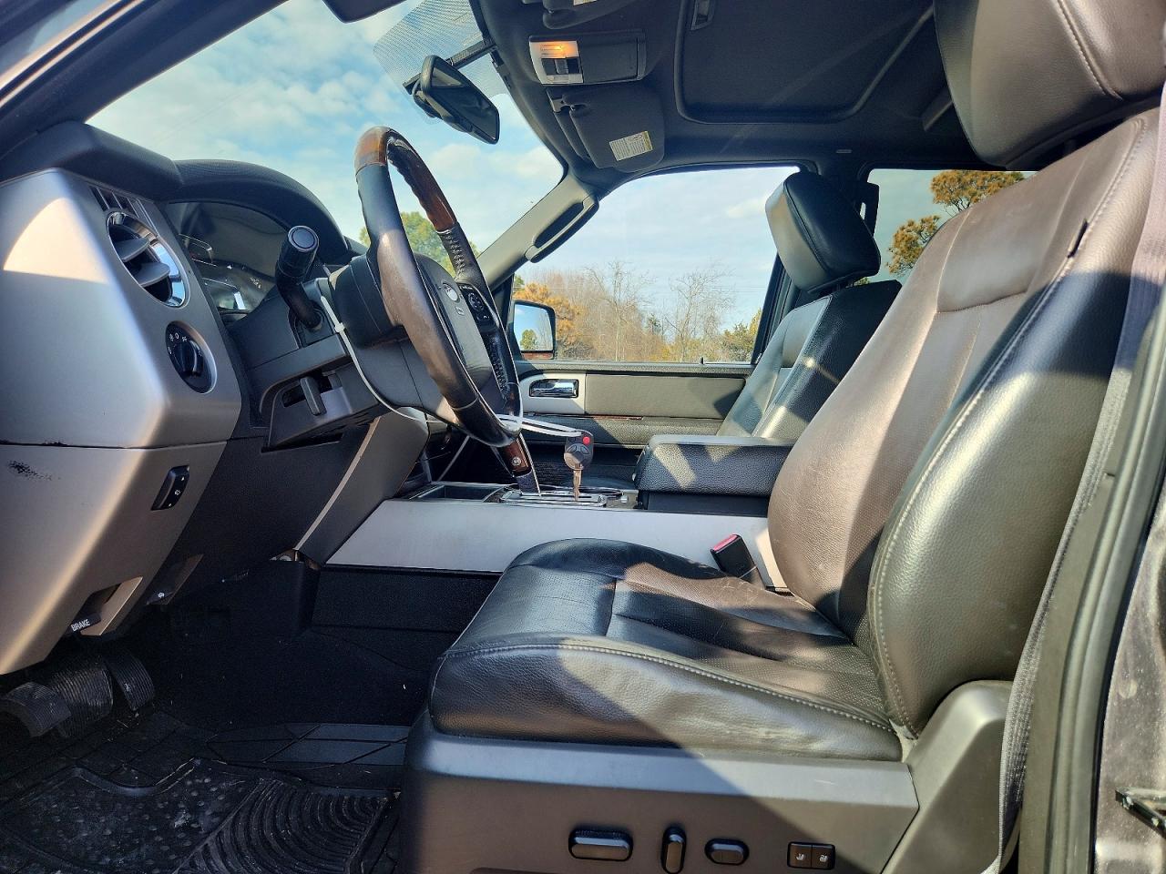 2010 FORD EXPEDITION LIMITED photo 13