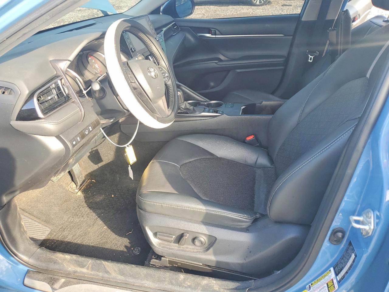2023 TOYOTA CAMRY XSE photo 19