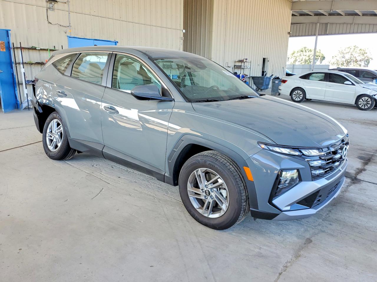 2026 HYUNDAI TUCSON SE photo 10