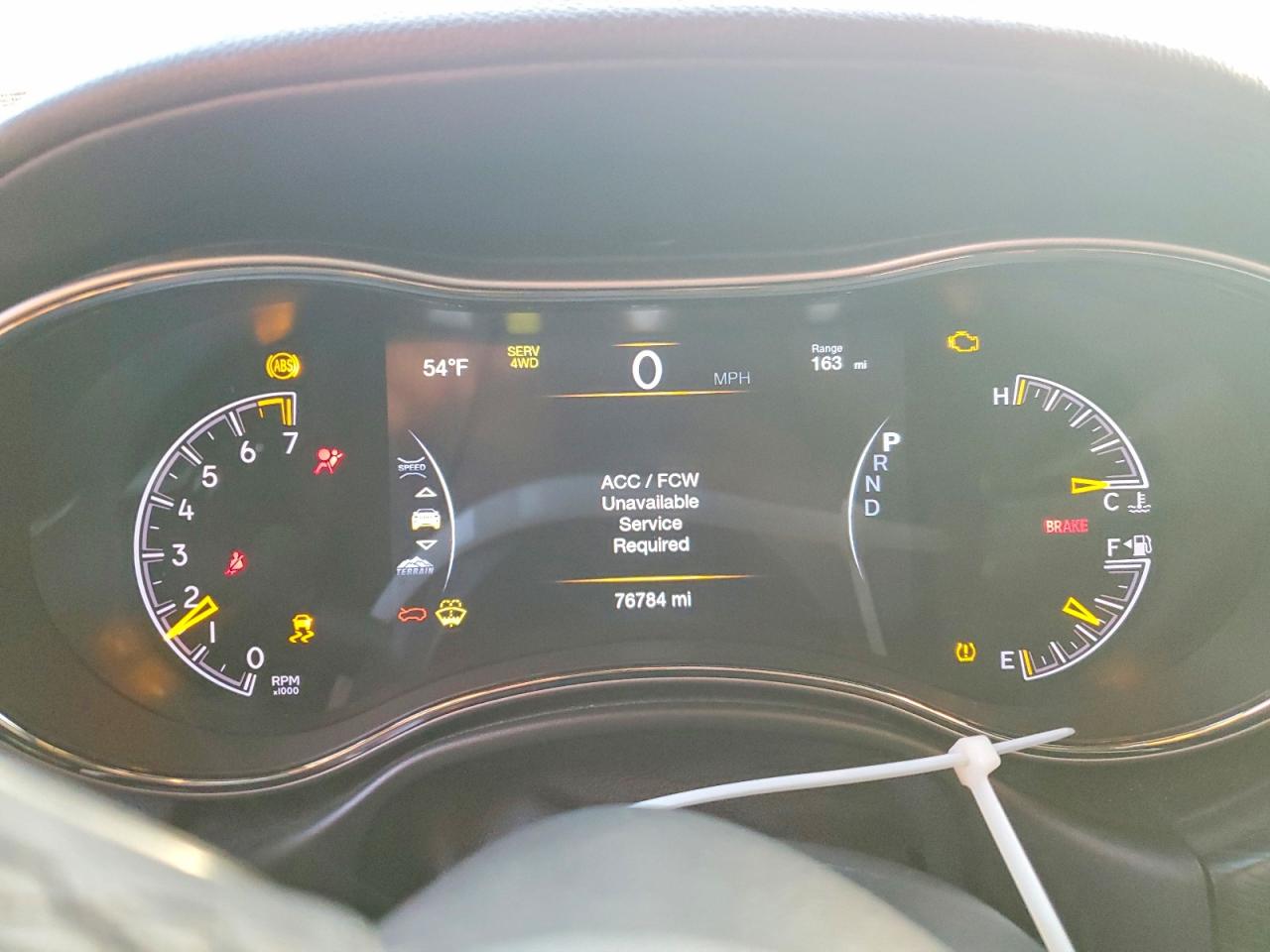 2020 JEEP GRAND CHEROKEE OVERLAND photo 9
