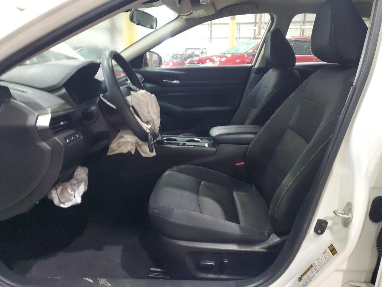 2024 NISSAN ALTIMA 2.5 SV photo 13