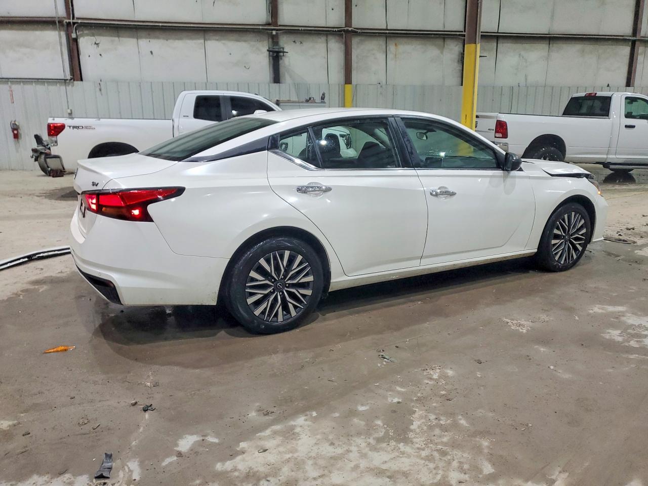 2024 NISSAN ALTIMA 2.5 SV photo 5