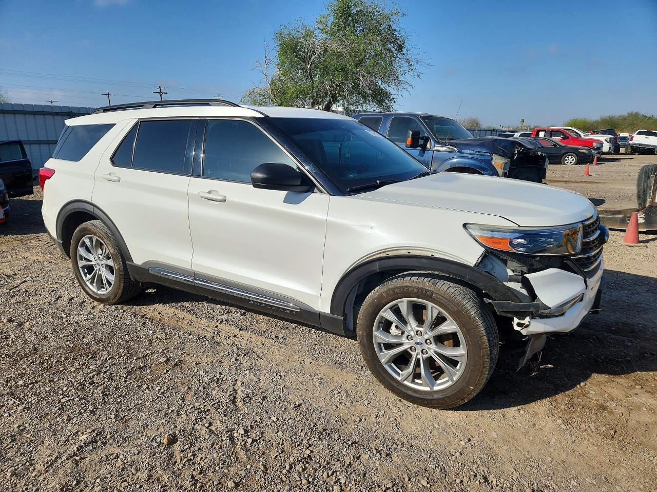 2021 FORD EXPLORER XLT photo 7
