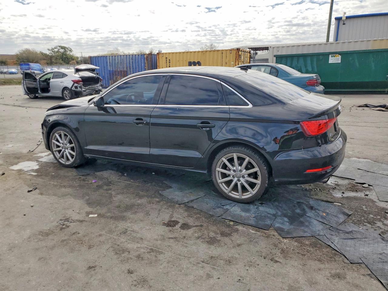 2015 AUDI A3 PREMIUM PLUS photo 2