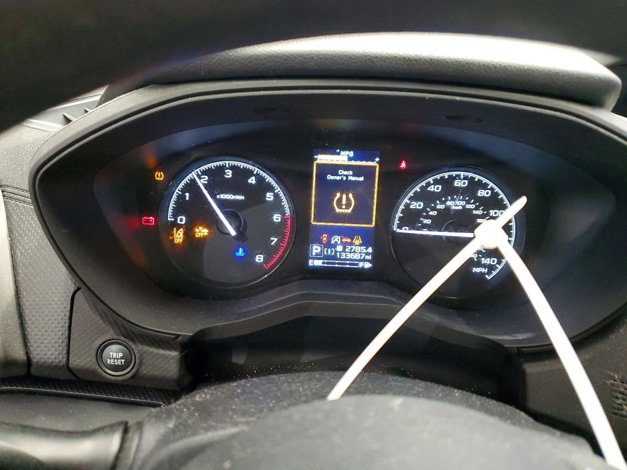 2019 SUBARU FORESTER photo 17