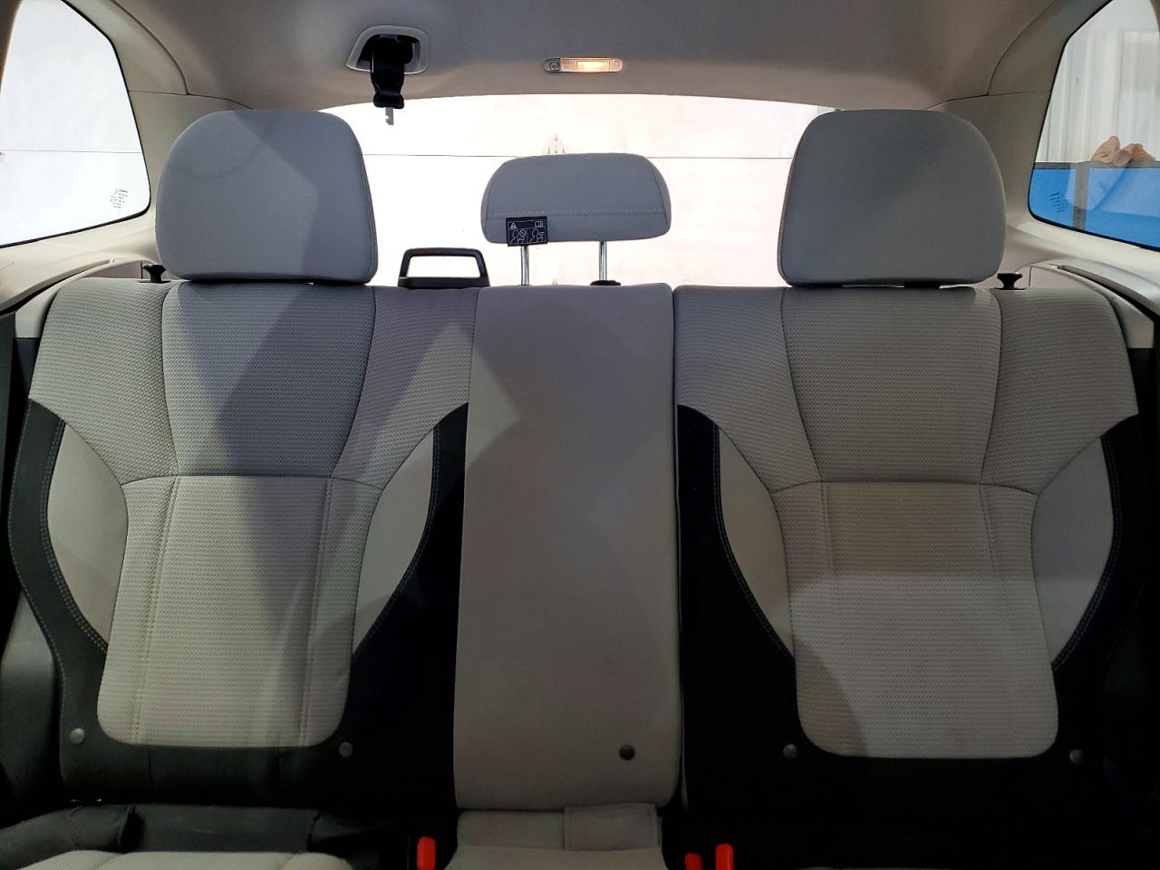 2019 SUBARU FORESTER photo 19