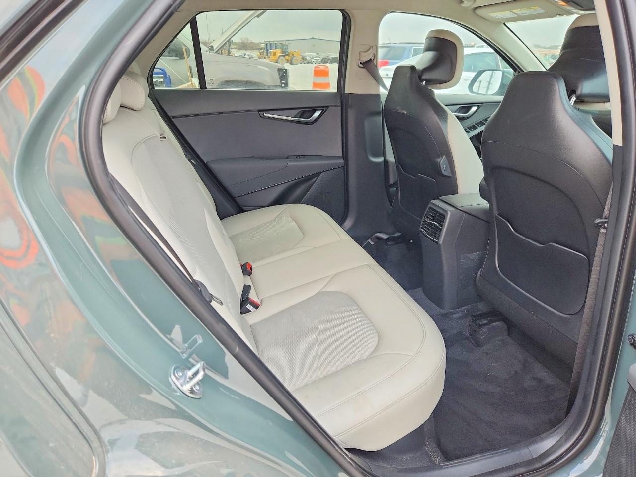 2025 KIA NIRO EX photo 21