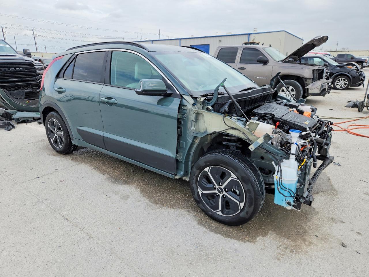 2025 KIA NIRO EX photo 7