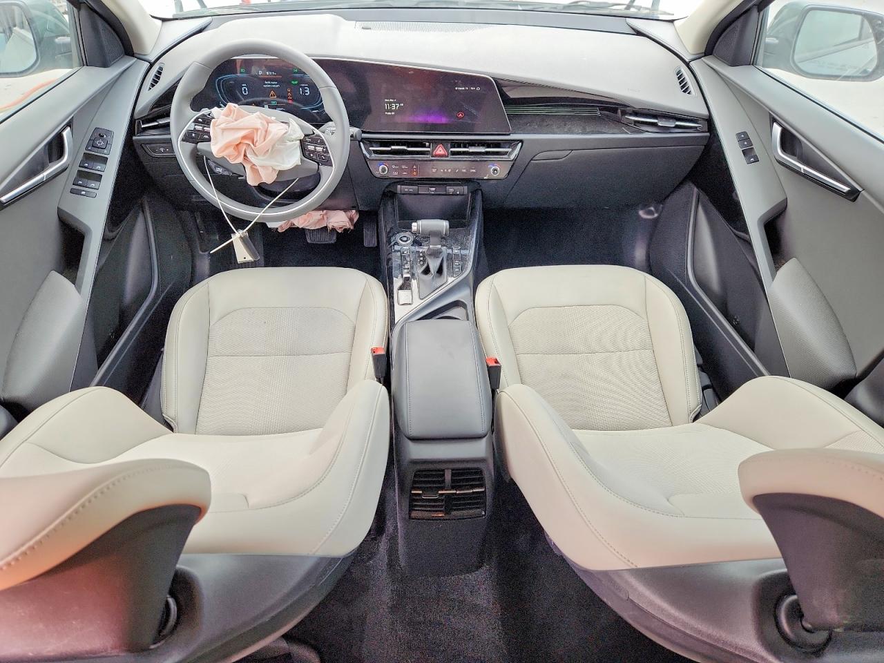 2025 KIA NIRO EX photo 15