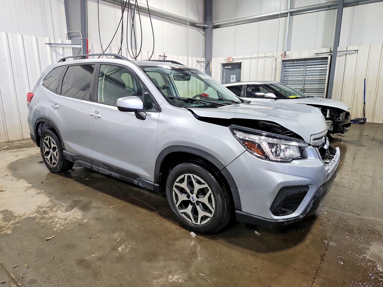 2019 SUBARU FORESTER PREMIUM photo 7