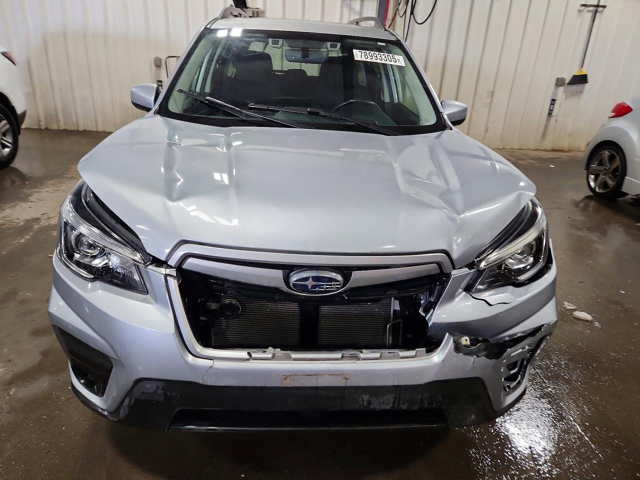 2019 SUBARU FORESTER PREMIUM photo 9