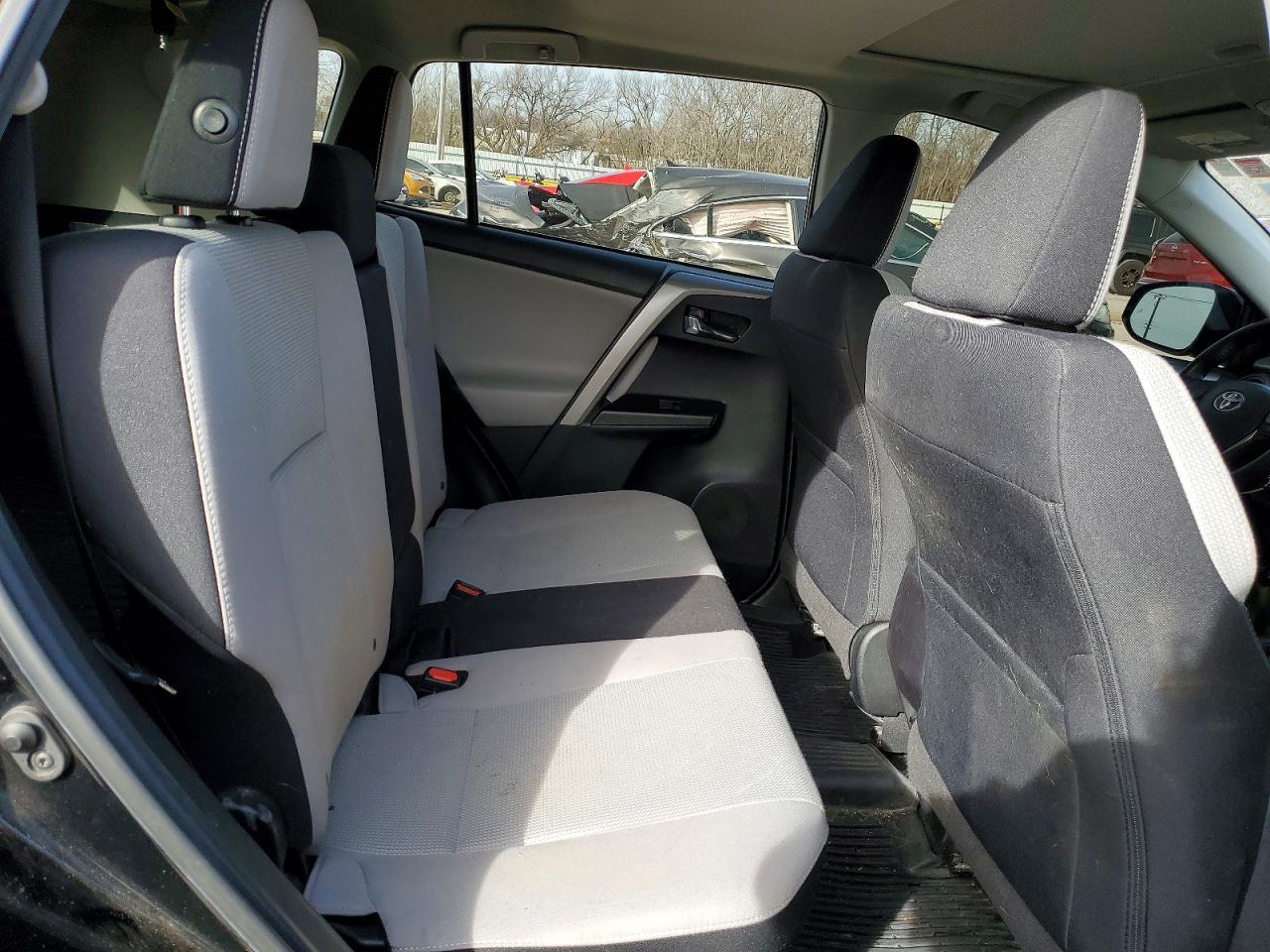 2018 TOYOTA RAV4 XLE photo 21