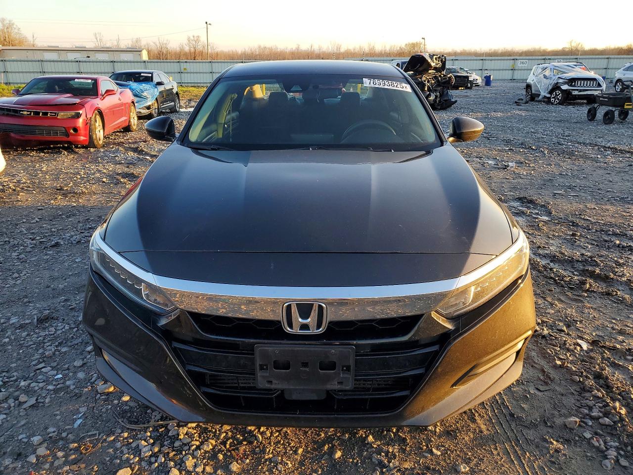 2018 HONDA ACCORD LX photo 5