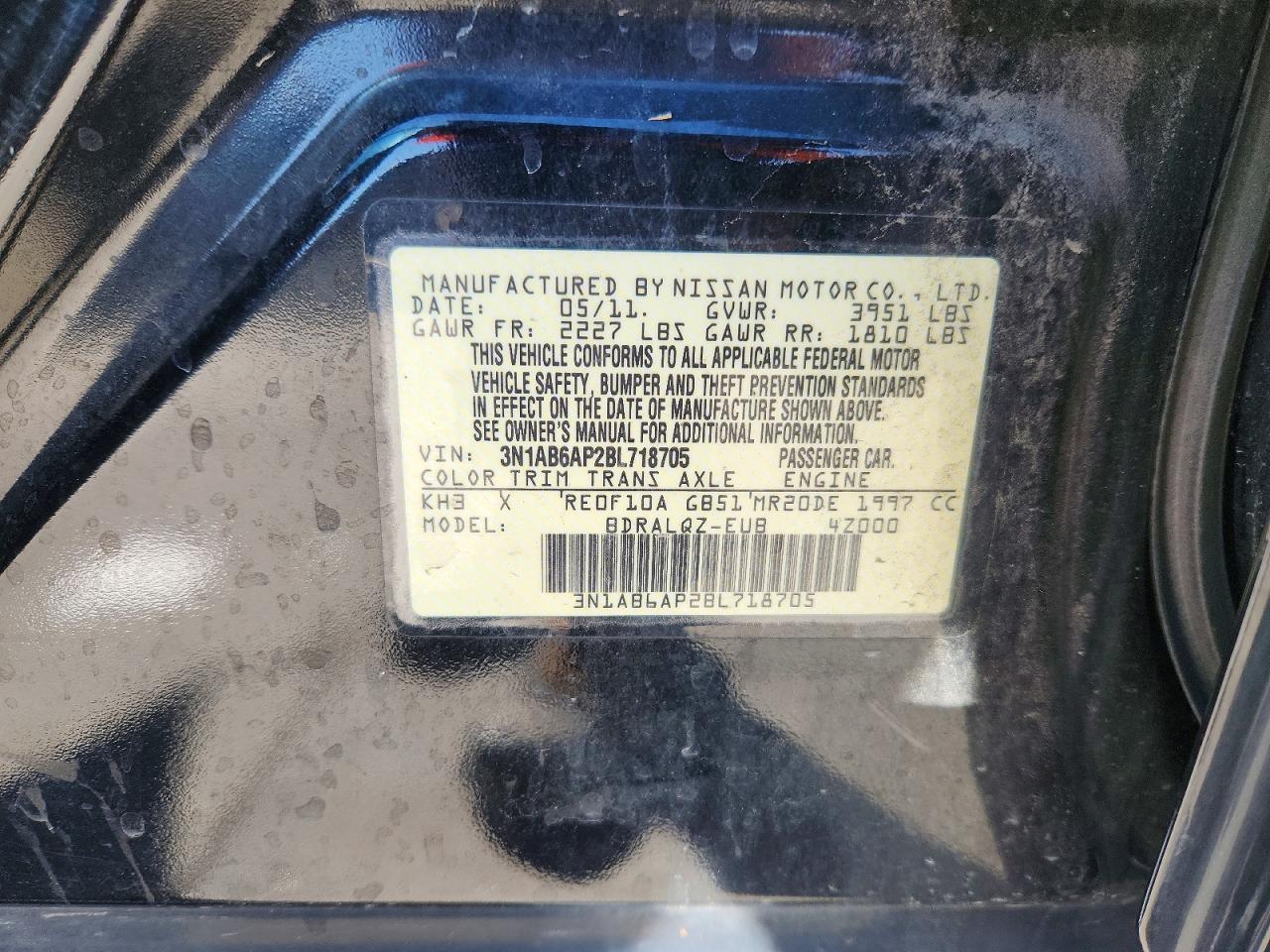 2011 NISSAN SENTRA 2.0 photo 23