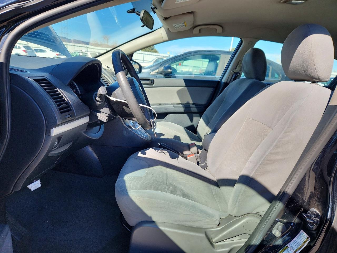 2011 NISSAN SENTRA 2.0 photo 13
